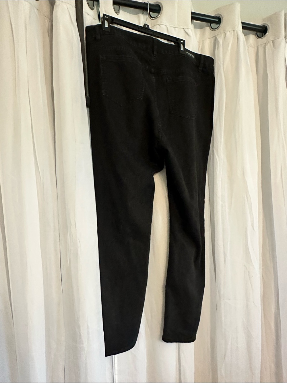 Twenty-One Black Premium Black Distressed Women’s Jeans - Classic Street Style - Picture 5 of 7